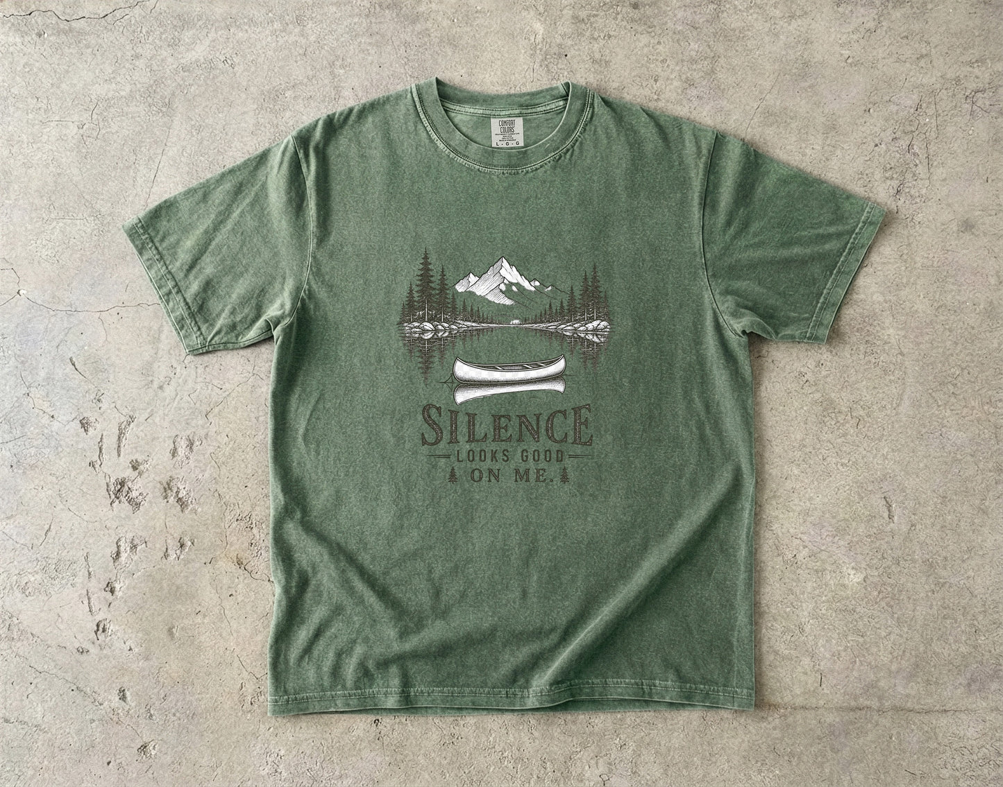 Silence Looks Good On Me - Comfort Colors T-shirt