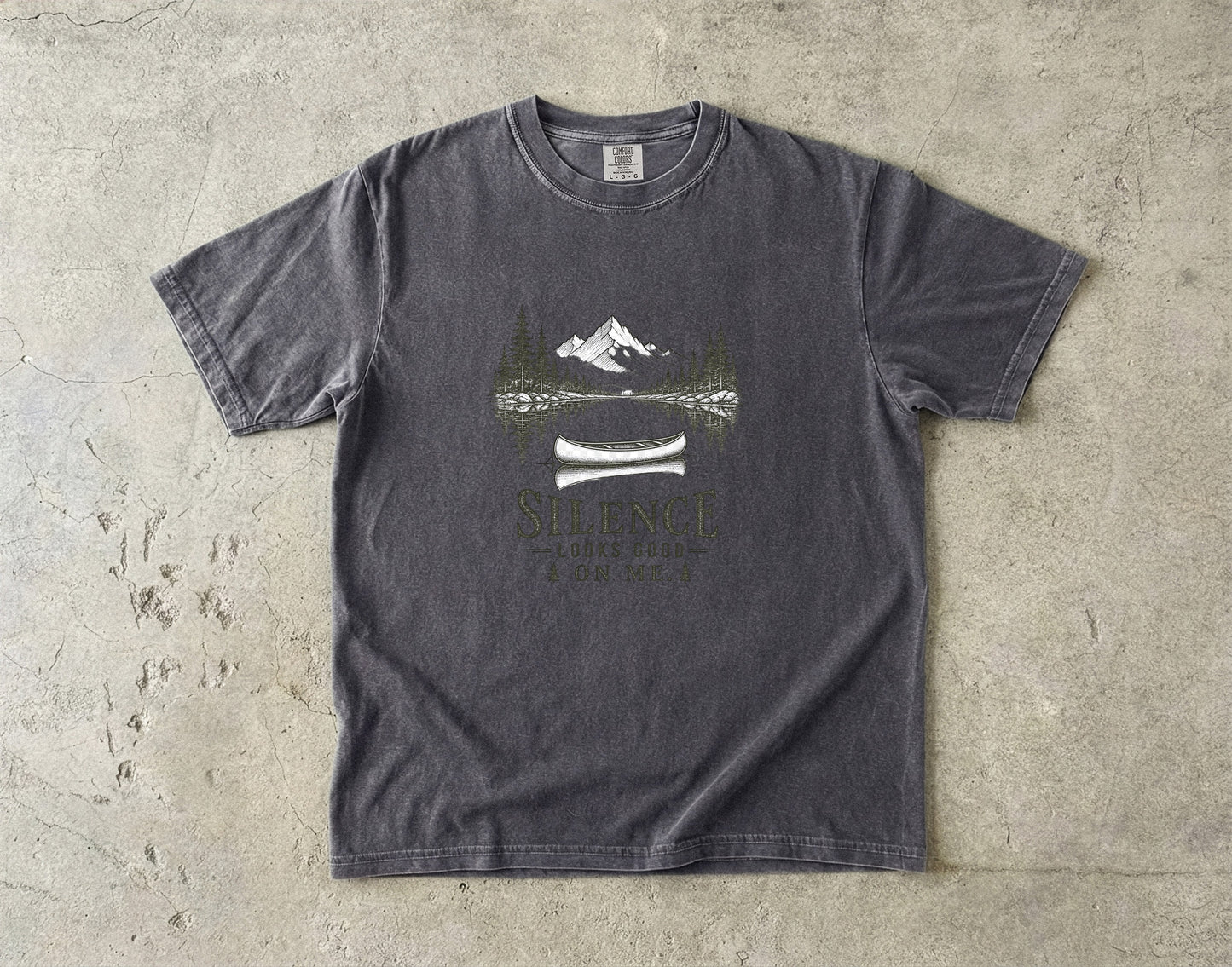 Silence Looks Good On Me - Comfort Colors T-shirt