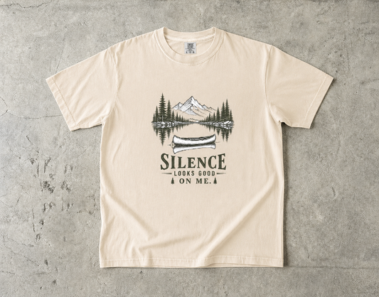 Silence Looks Good On Me - Comfort Colors T-shirt