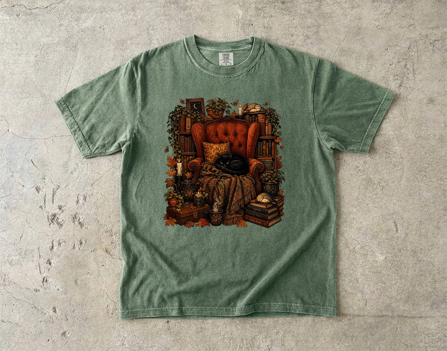 Cozy Black Cat Reading  -Comfort Colors T-shirt
