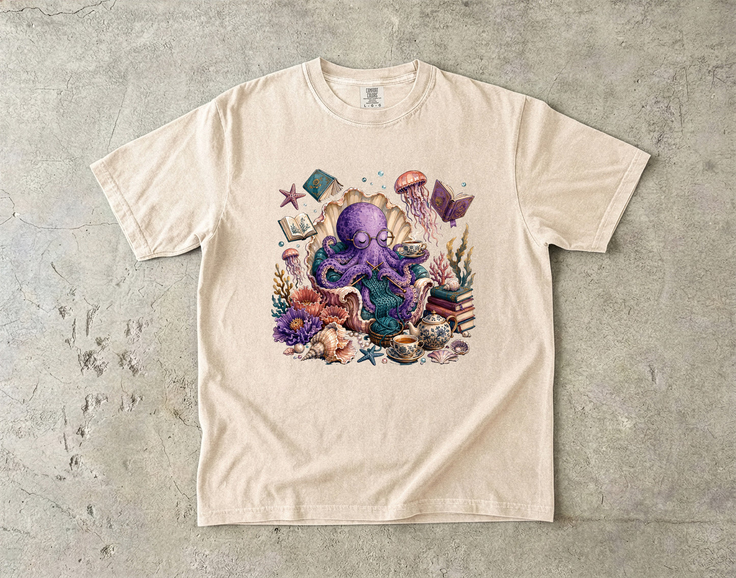 Introvert Octopus Knitting -Comfort Colors T-shirt
