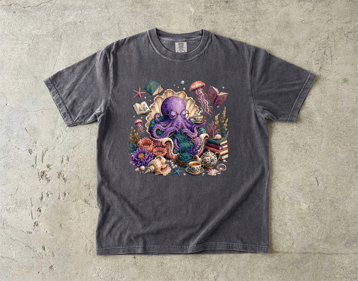 Introvert Octopus Knitting -Comfort Colors T-shirt