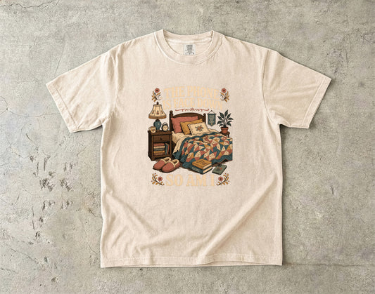 Cozy Introvert Bedroom T-Shirt for Women -Comfort Colors T-shirt